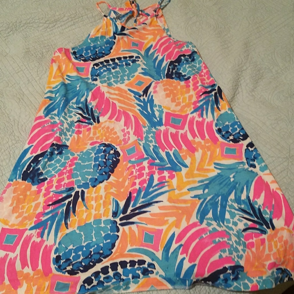 Super cute EUC Lilly halter dress!